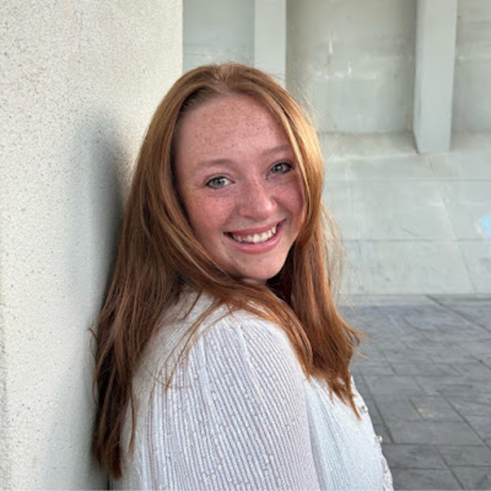 Meet your Posher, Lacey